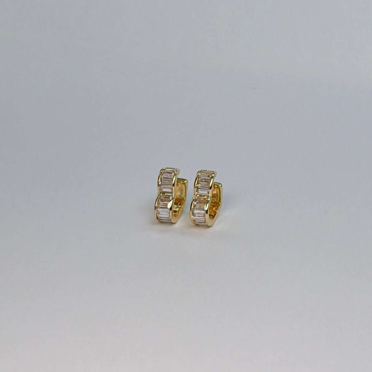 14K Gold Filled Heart Huggie Earrings - The Ky Collection