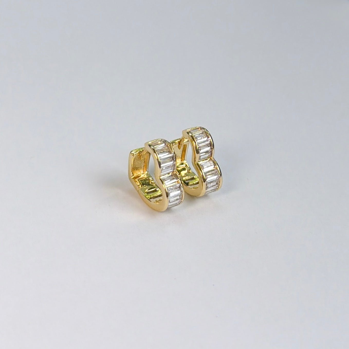14K Gold Filled Heart Huggie Earrings - The Ky Collection