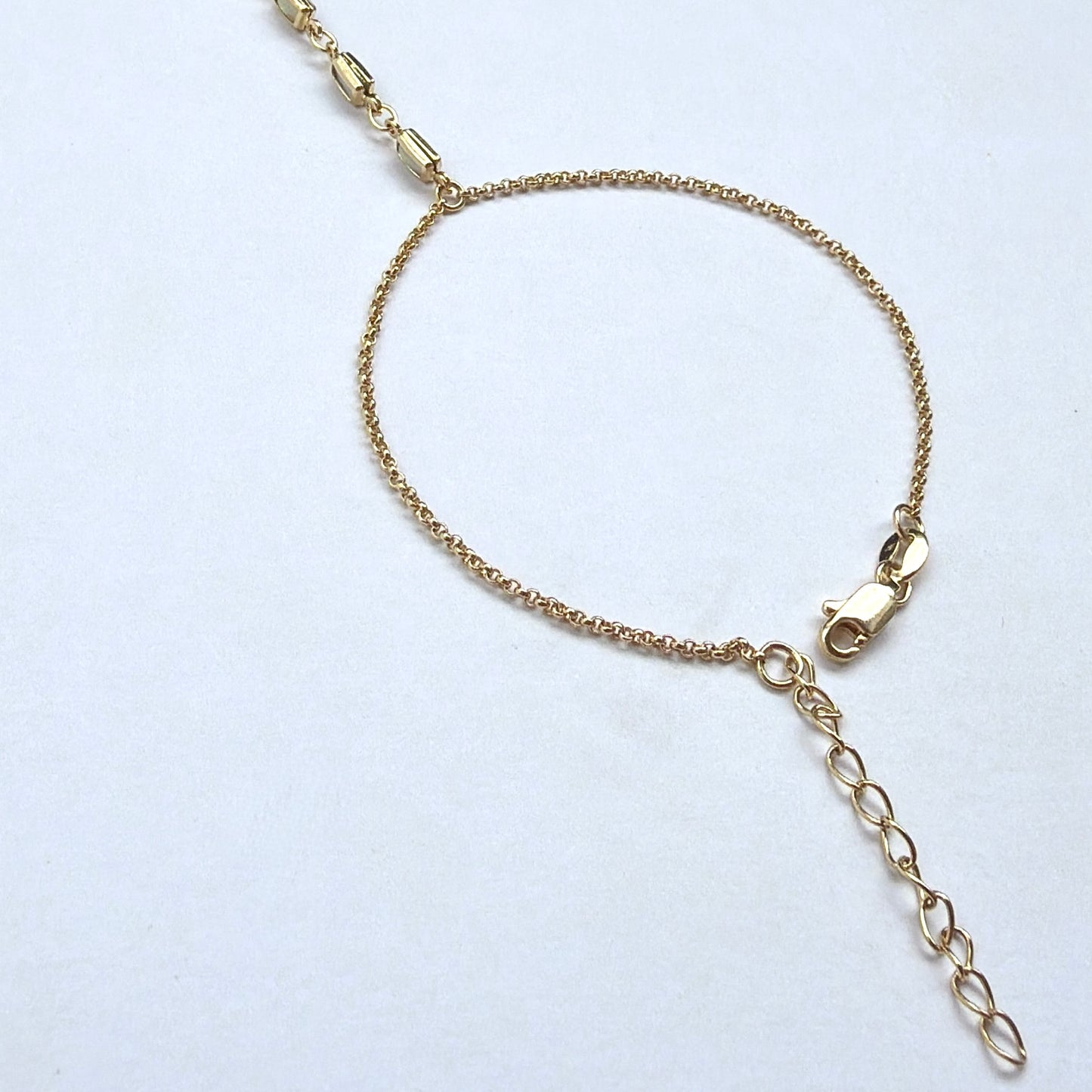 18k Gold-Filled Mother of Pearl Hand Chain
