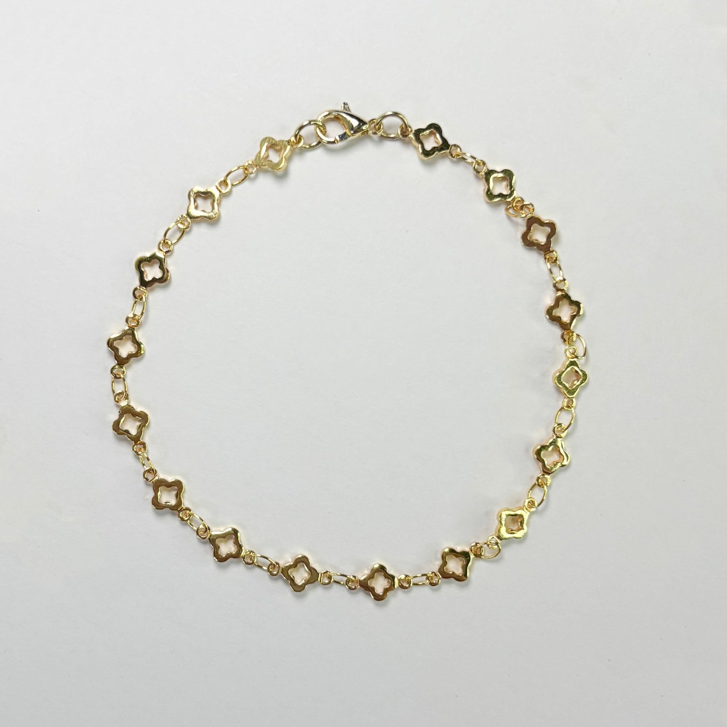 Gold Celestial Clover Bracelet | Dainty Bracelet