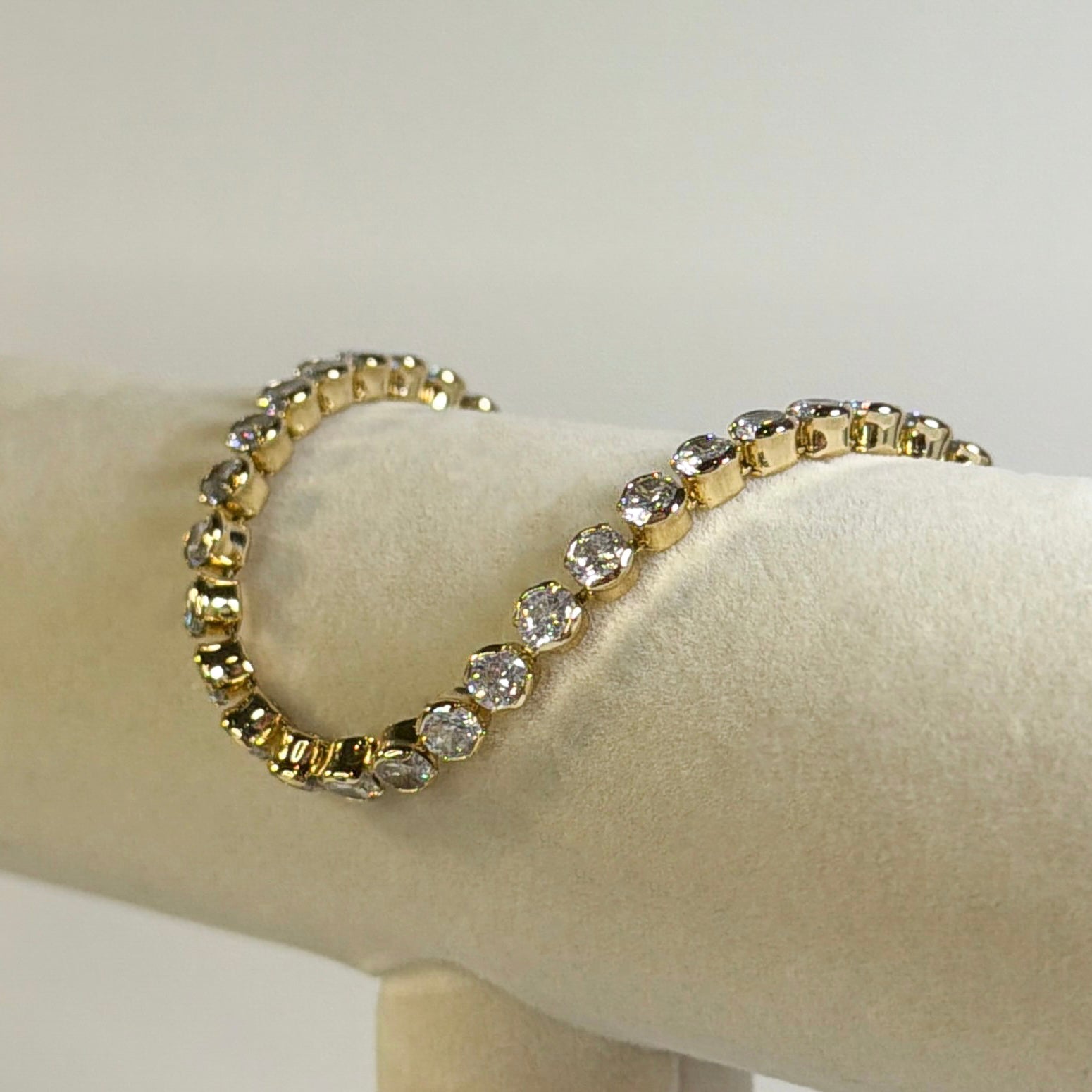 Luxe Tennis Link Bracelet | Gold Tennis Chain