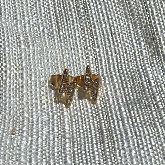 Waterproof Pavé Lightning Bolt Stud Earrings - The Ky Collection