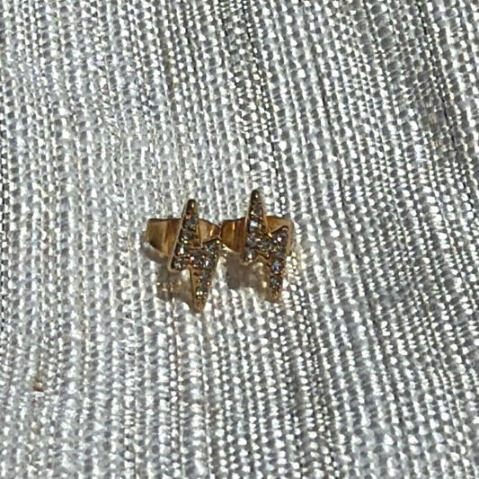 Waterproof Pavé Lightning Bolt Stud Earrings - The Ky Collection
